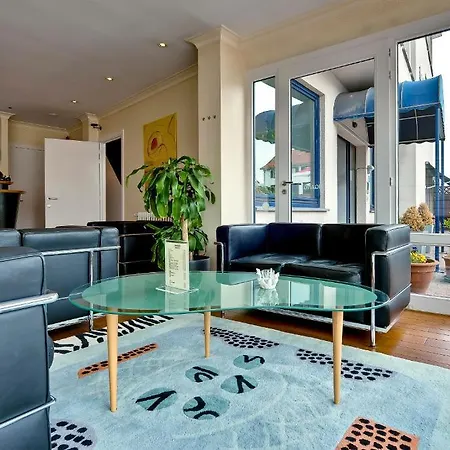Boutique Azur デ ハーン