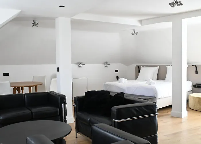 Boutique Azur 3* De Haan