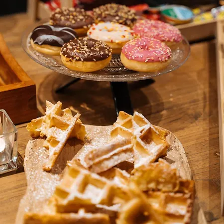 فندق Boutique Azur 3*