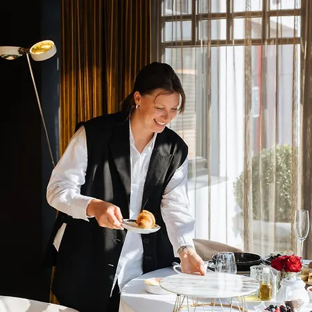 Boutique Azur فندق